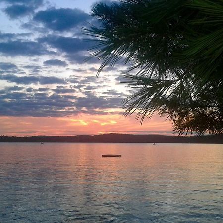 Family Cabin With Beach Access On Panther Pond Raymond ภายนอก รูปภาพ